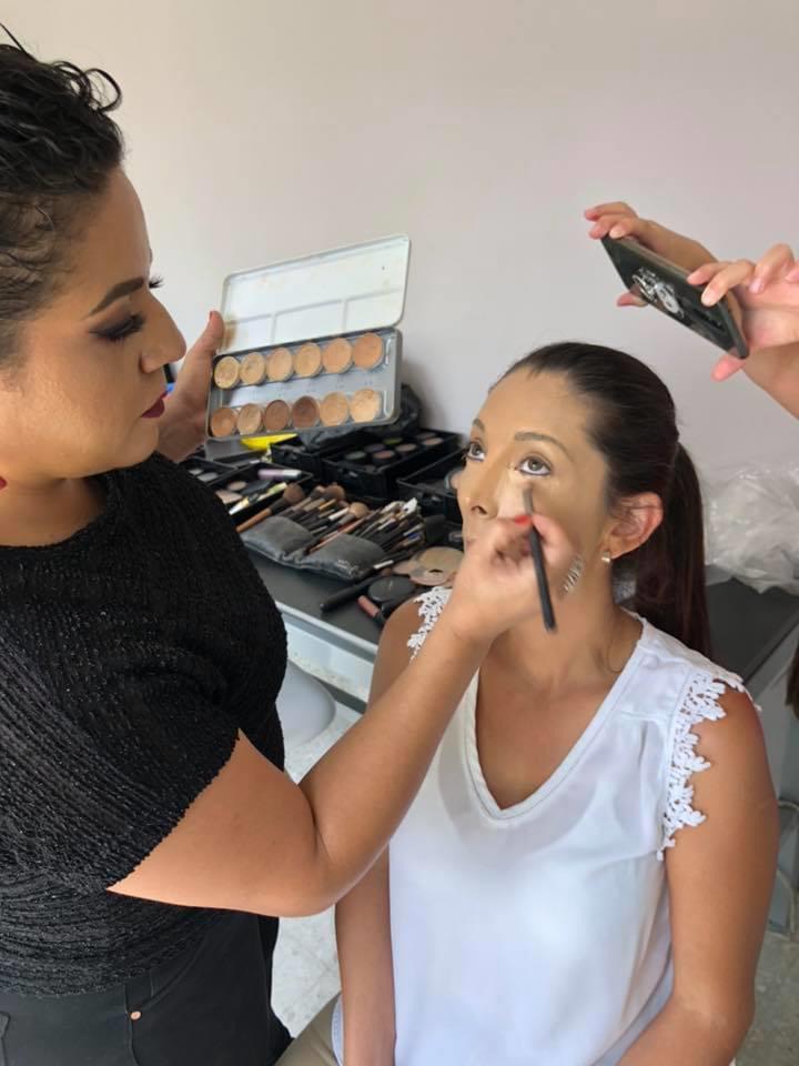 Ale Izaguirre Makeup